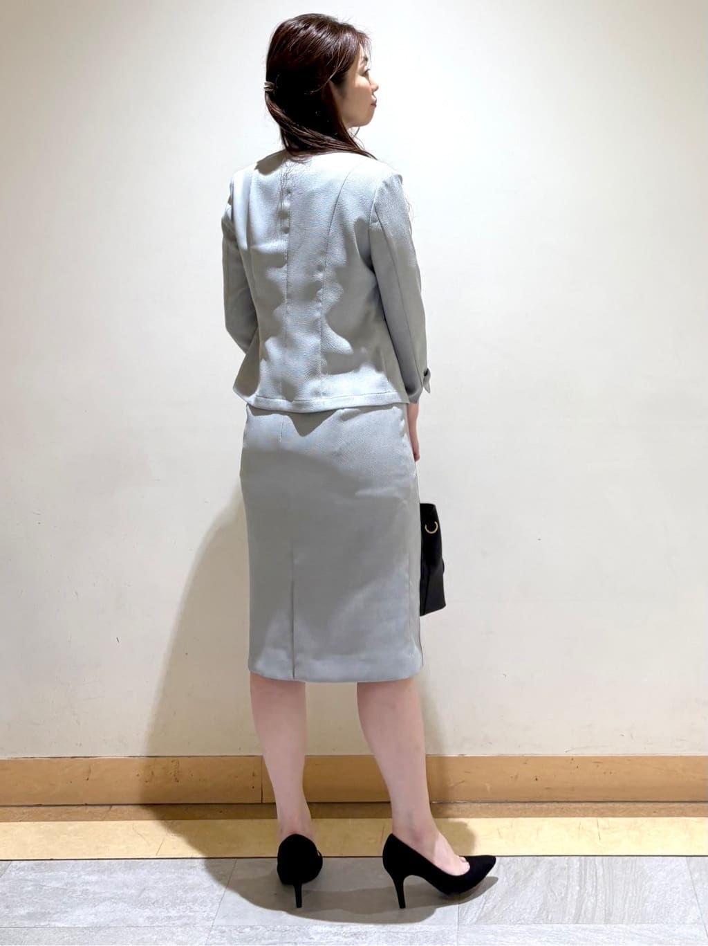 sakiさんの「COUP DE CHANCE｜【手洗い可／日本製／UVケア】リネンライク カラーレスジャケット」を使ったコーディネート