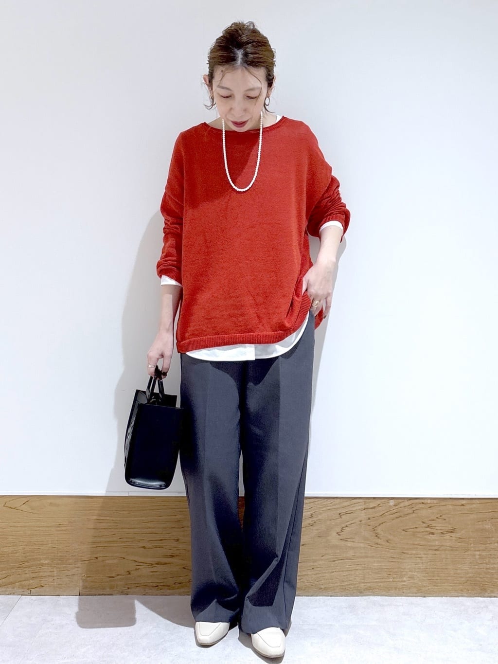 はなさんの「OPAQUE.CLIP｜麻混リラクシーニット【洗濯機OK】」を使ったコーディネート
