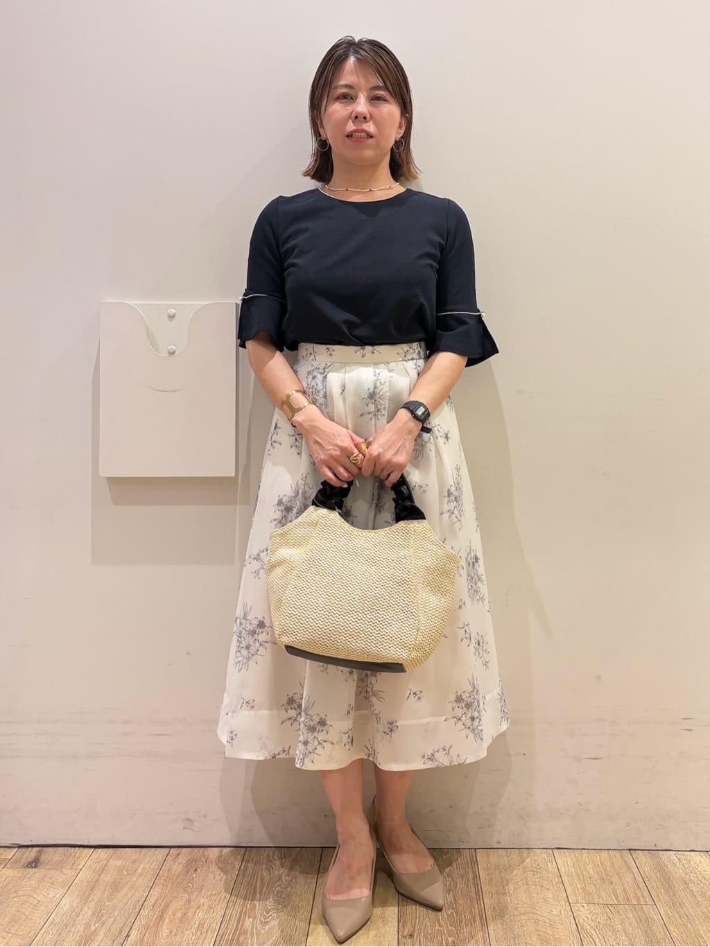YUKOさんの「index｜【接触冷感／UVケア】フレアスリーブバイカラートップス《洗濯機OK》」を使ったコーディネート