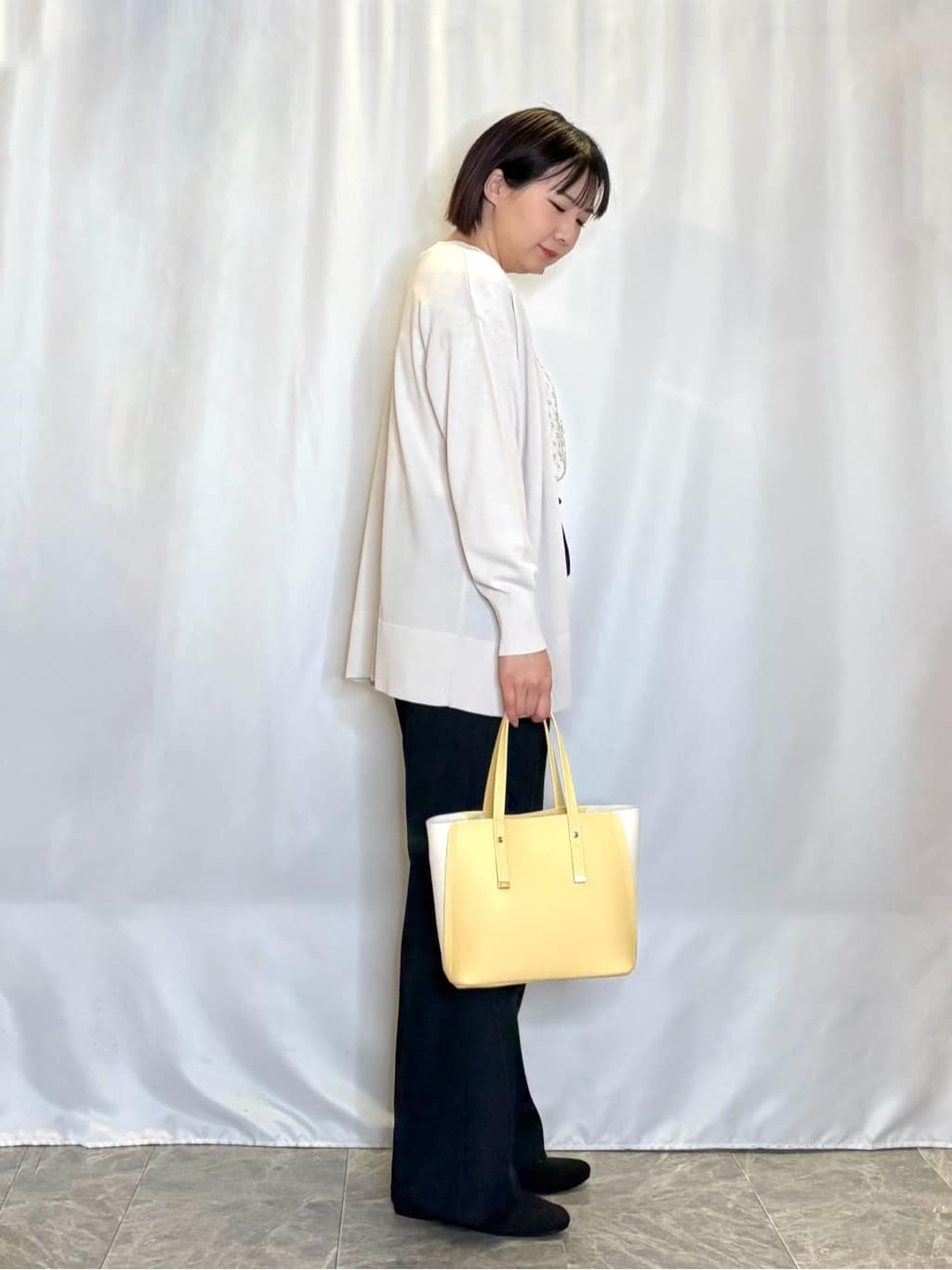 ネリさんの「SHOO･LA･RUE｜【洗濯機可/UV】さらっとしたタッチが心地よい ミドルカーディガン」を使ったコーディネート