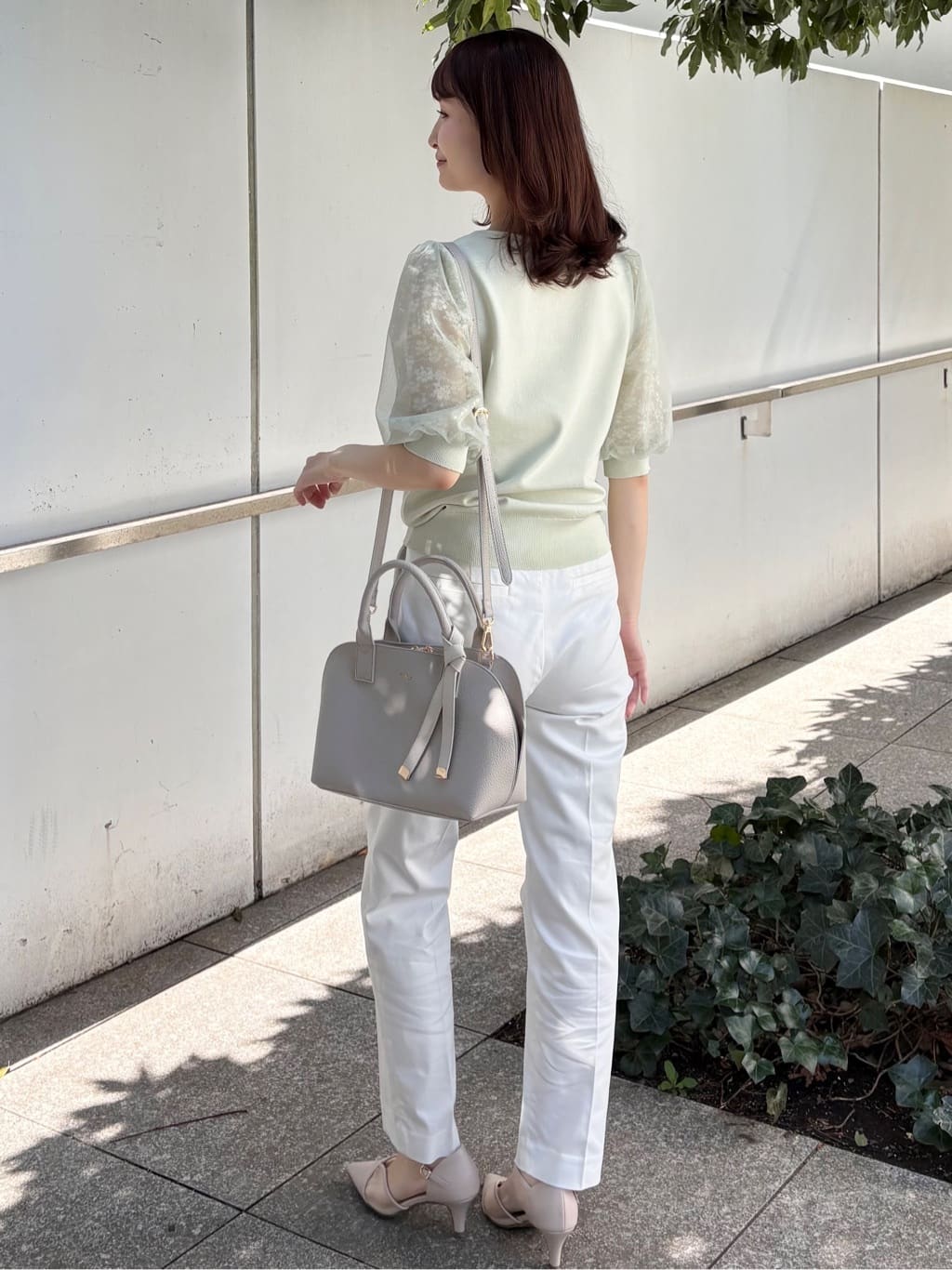 みさかさんの「index｜【UVケア】レーススリーブハートネックニット《洗濯機OK／抗ピル／XS～LL》」を使ったコーディネート