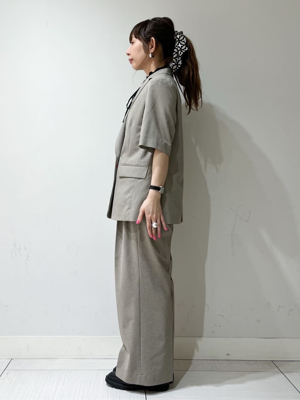 じゅんさんの「DRESSTERIOR｜【otonaMUSE5月号掲載/セットアップ可】ウォッシャブルイージーサマージャケット」を使ったコーディネート