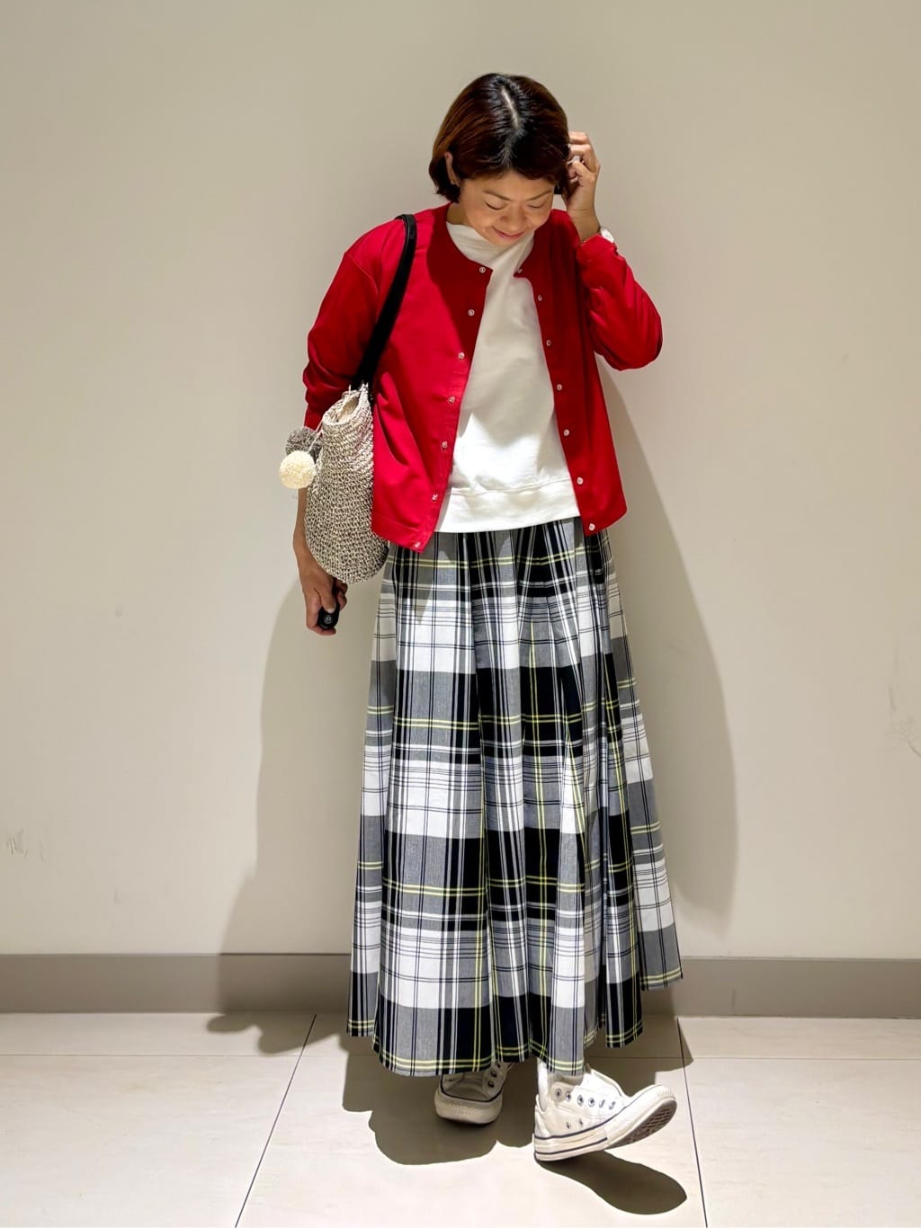 Haruさんの「Dessin｜【洗える】ミニ裏毛刺繍ロゴプルオーバー」を使ったコーディネート