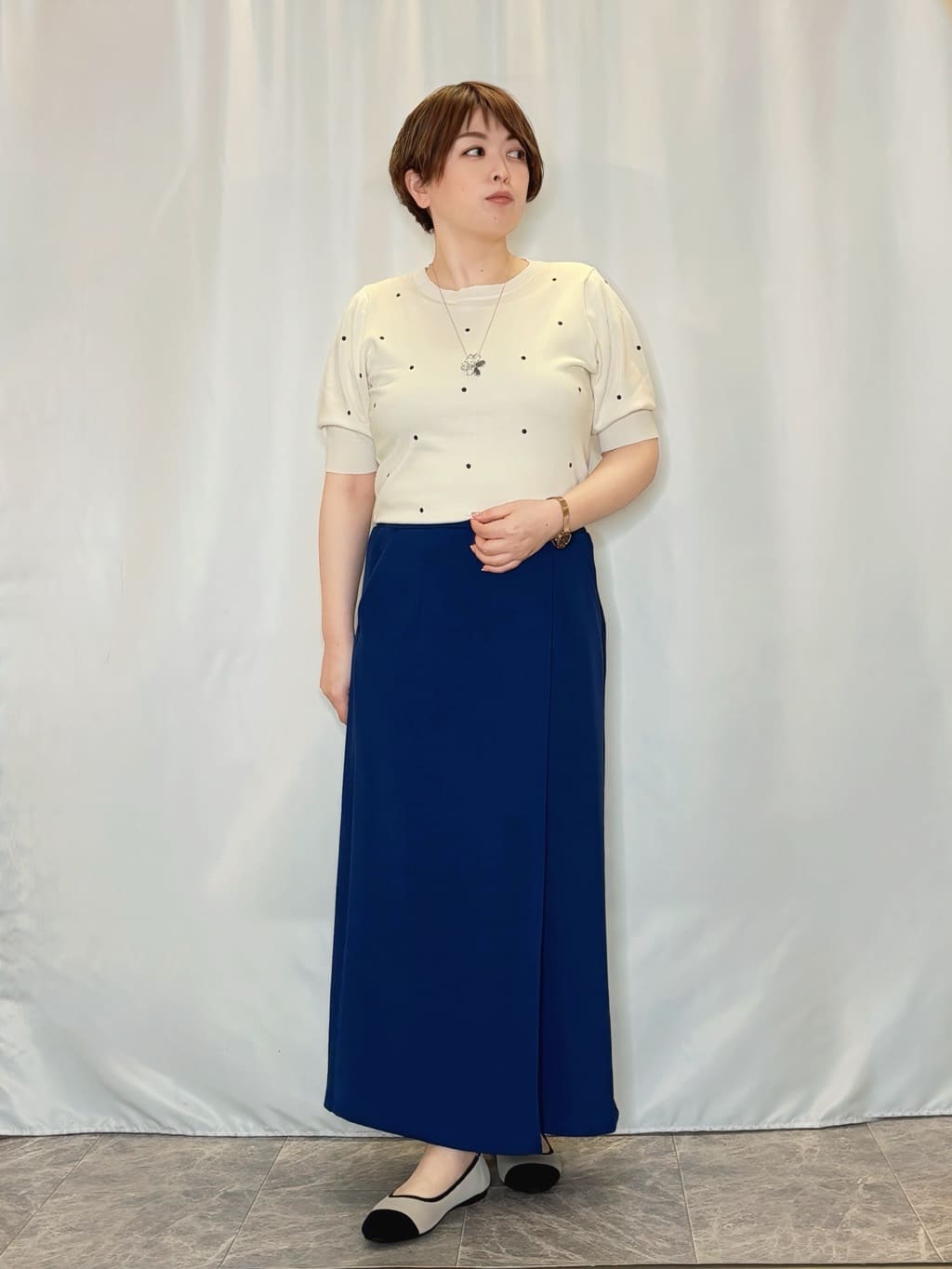 たみさんの「SHOO･LA･RUE｜【洗濯機可/体型カバー】こなれ感をプラスする ライトオンスデニムシャツ」を使ったコーディネート