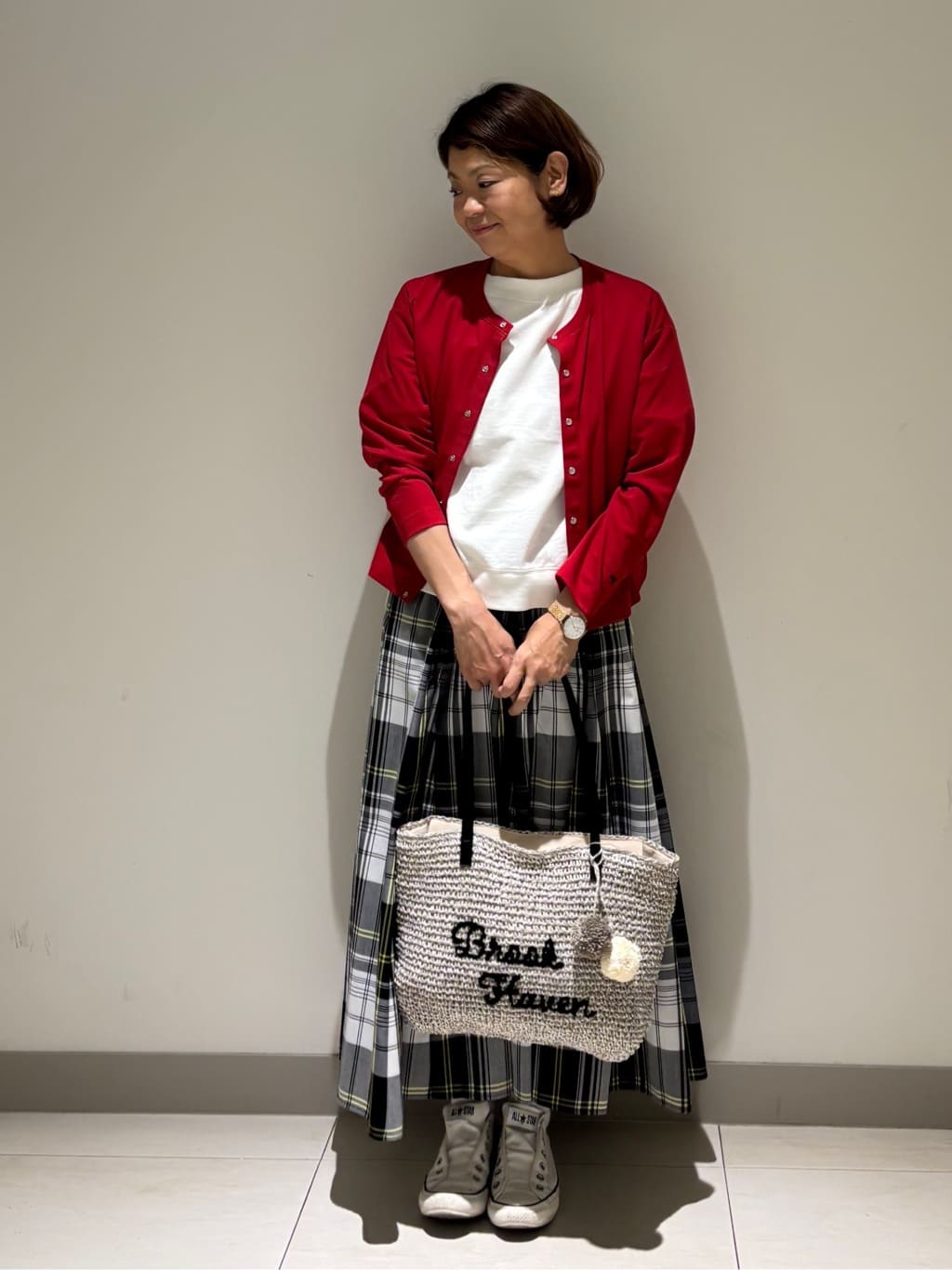 Haruさんの「Dessin｜【洗える】ミニ裏毛刺繍ロゴプルオーバー」を使ったコーディネート