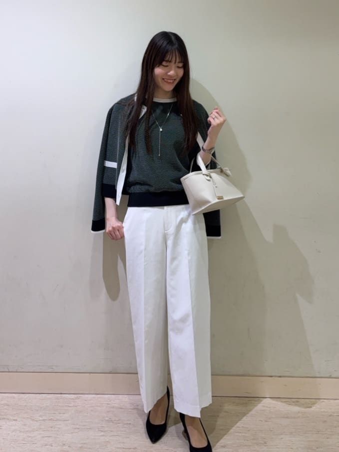 mayuさんの「UNTITLED｜【接触冷感/洗える/後ろウエストゴム】オックスワイドパンツ」を使ったコーディネート