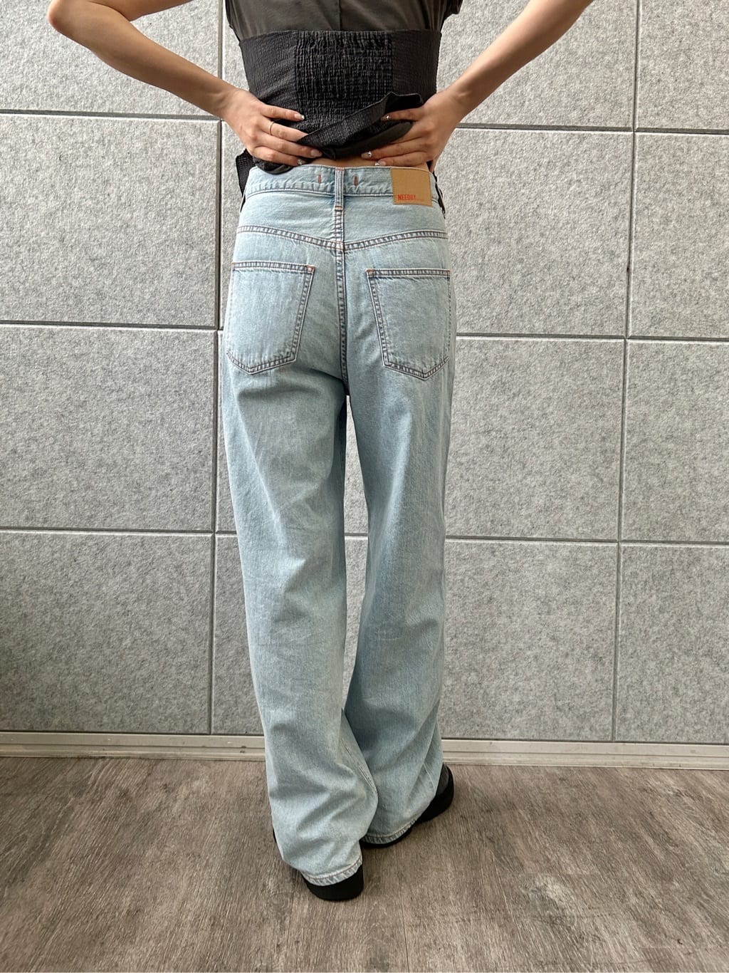 harunaさんの「CODE A｜halter neck bustier」を使ったコーディネート