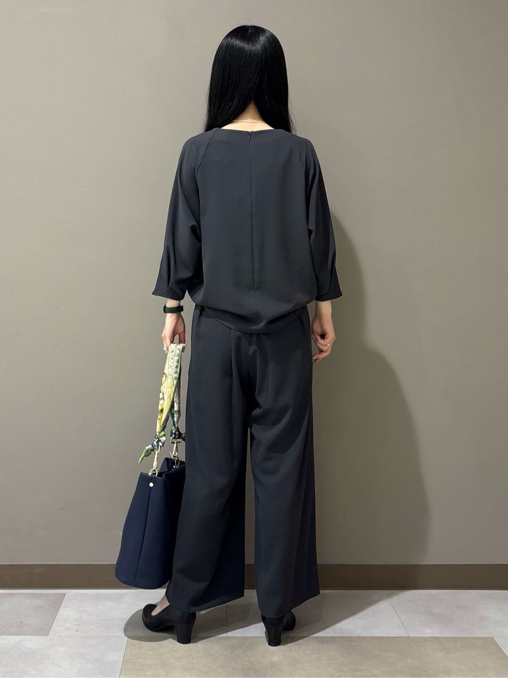 KEIKOさんの「INDIVI｜【接触冷感／透湿／着る日傘】ノーカラージャケット」を使ったコーディネート