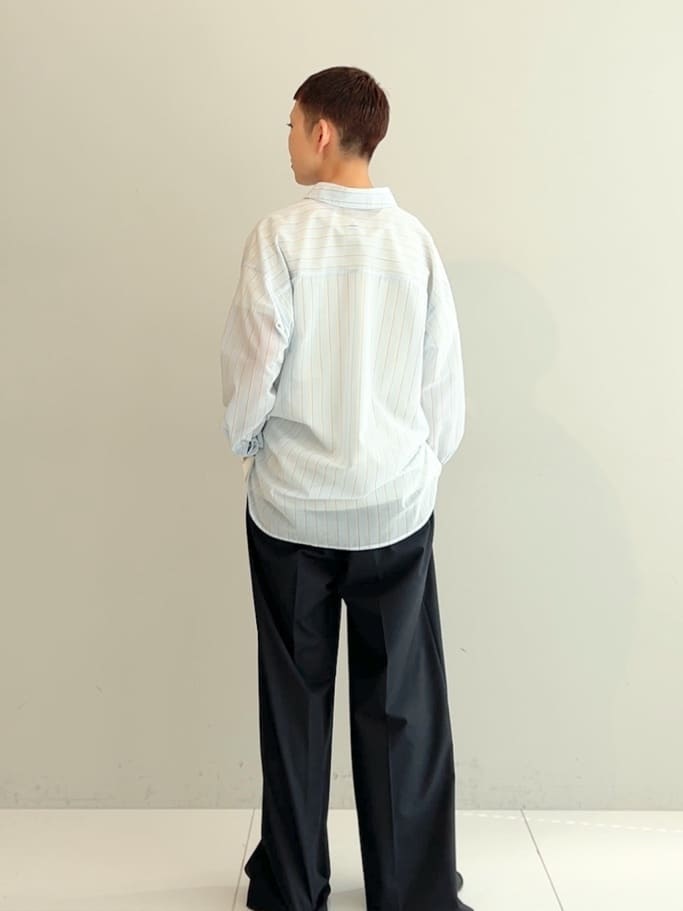 OCHIAIさんの「DRESSTERIOR｜シアー ストライプシャツ」を使ったコーディネート