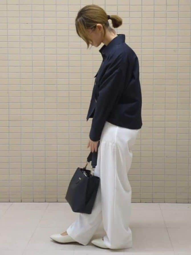 ひまりさんの「Reflect｜ステッチワークストレートワイドパンツ」を使ったコーディネート