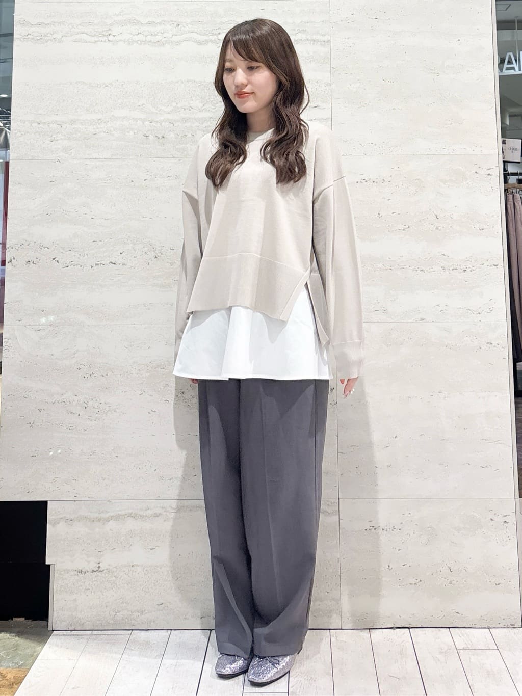 かほさんの「OPAQUE.CLIP｜美脚ストレッチイージーワイドパンツ【洗濯機OK】」を使ったコーディネート