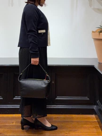 Asamiさんの「DRESSTERIOR｜◆ウォッシャブル コットンカシミヤ コンビカーデ」を使ったコーディネート