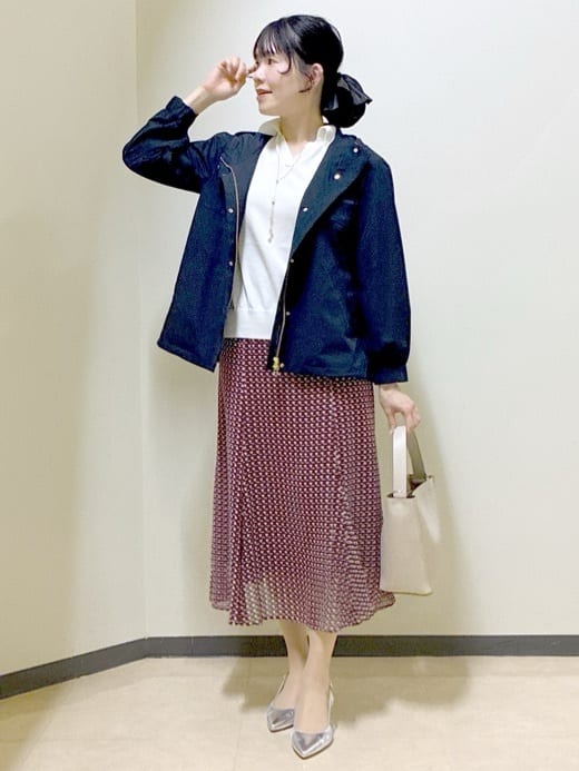  beni_gingerさんの「Reflect｜【WEB先行カラーあり／マシンウォッシュ可／ウエスト総ゴム】コツキ幾何柄ロングスカート」を使ったコーディネート