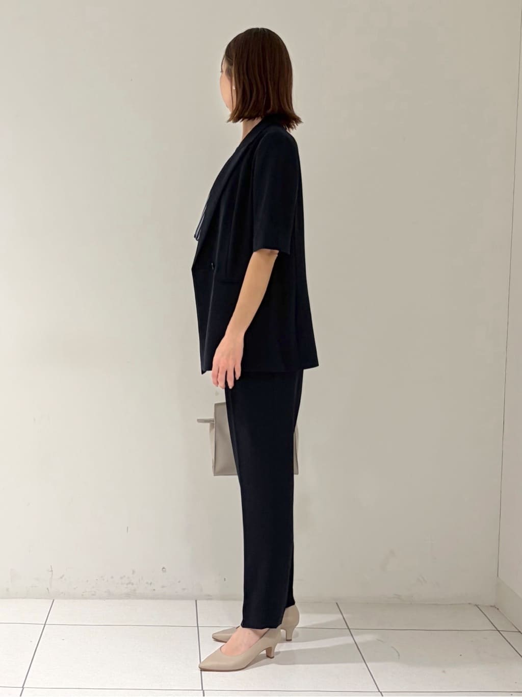 shioriさんの「INDIVI｜【着る日傘】ハーフスリーブダブルジャケット」を使ったコーディネート