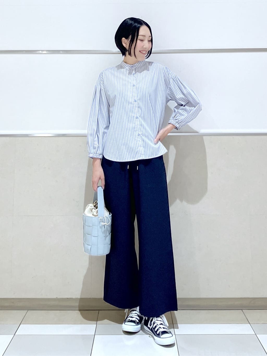 eriko さんの「Dessin｜【洗える】バルーンスリーブバンドカラーシャツ」を使ったコーディネート