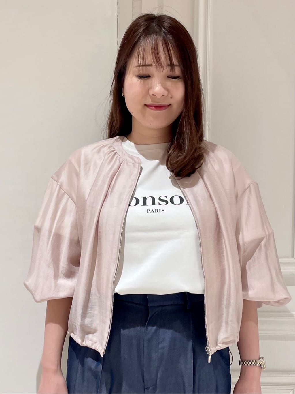 minowaさんの「DRESSTERIOR｜ウォッシャブル シアーショートブルゾン」を使ったコーディネート