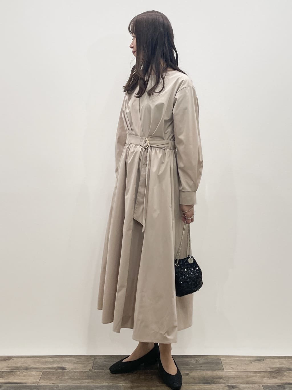 Aikoさんの「OPAQUE.CLIP｜カシュクール風デザインワンピース【洗濯機OK】」を使ったコーディネート