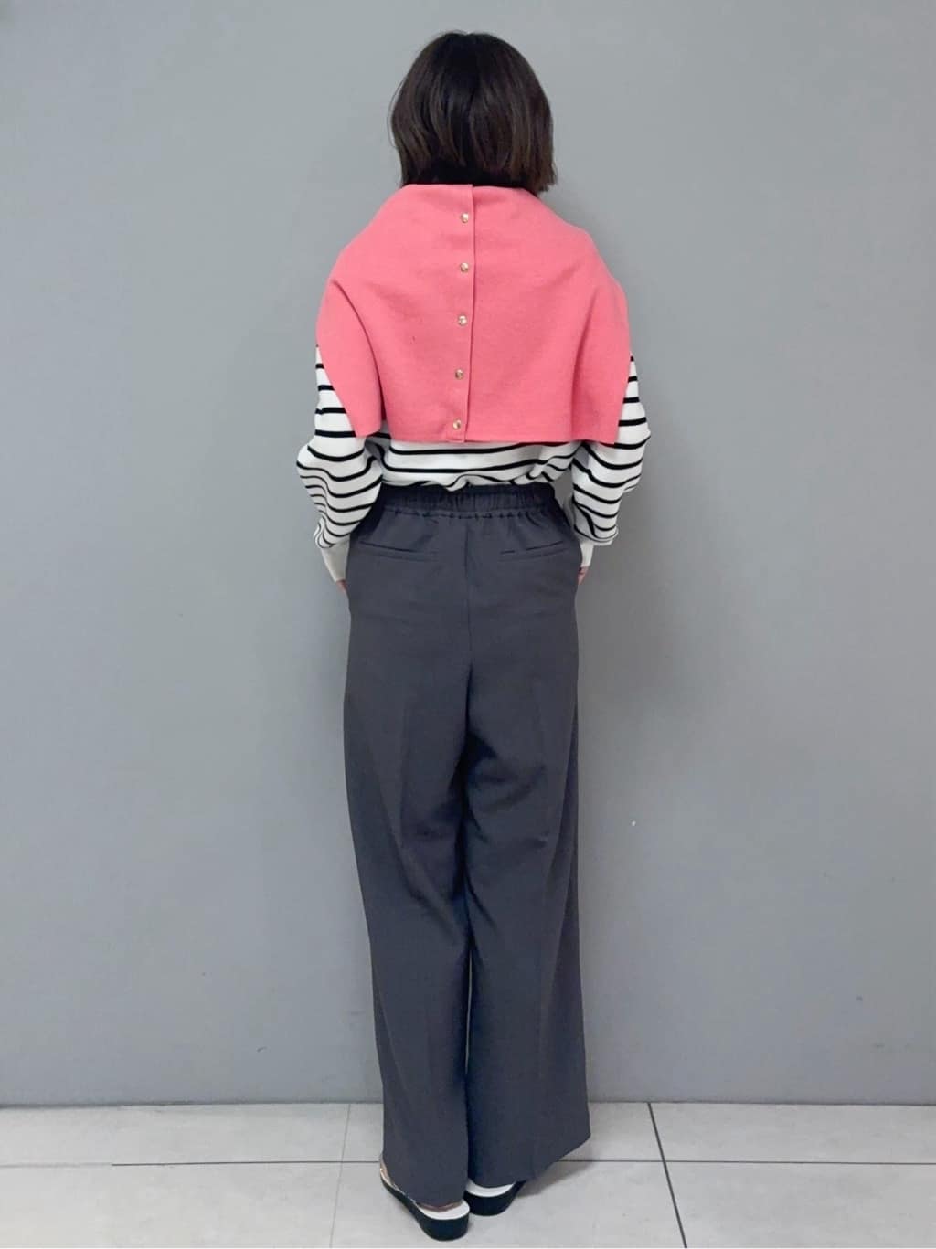 yさんの「OPAQUE.CLIP｜美脚ストレッチイージーワイドパンツ【洗濯機OK】」を使ったコーディネート