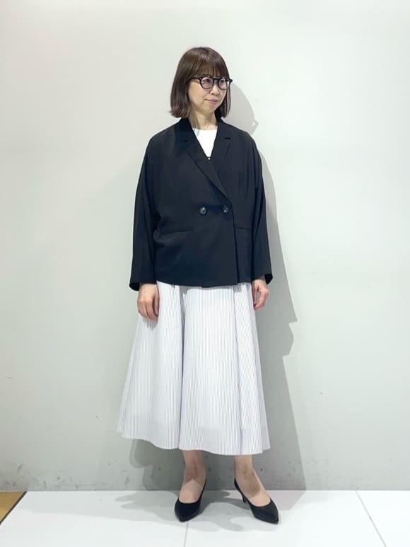 murayamaさんの「INDIVI｜【接触冷感／透湿／着る日傘】ドルマンダブルジャケット」を使ったコーディネート