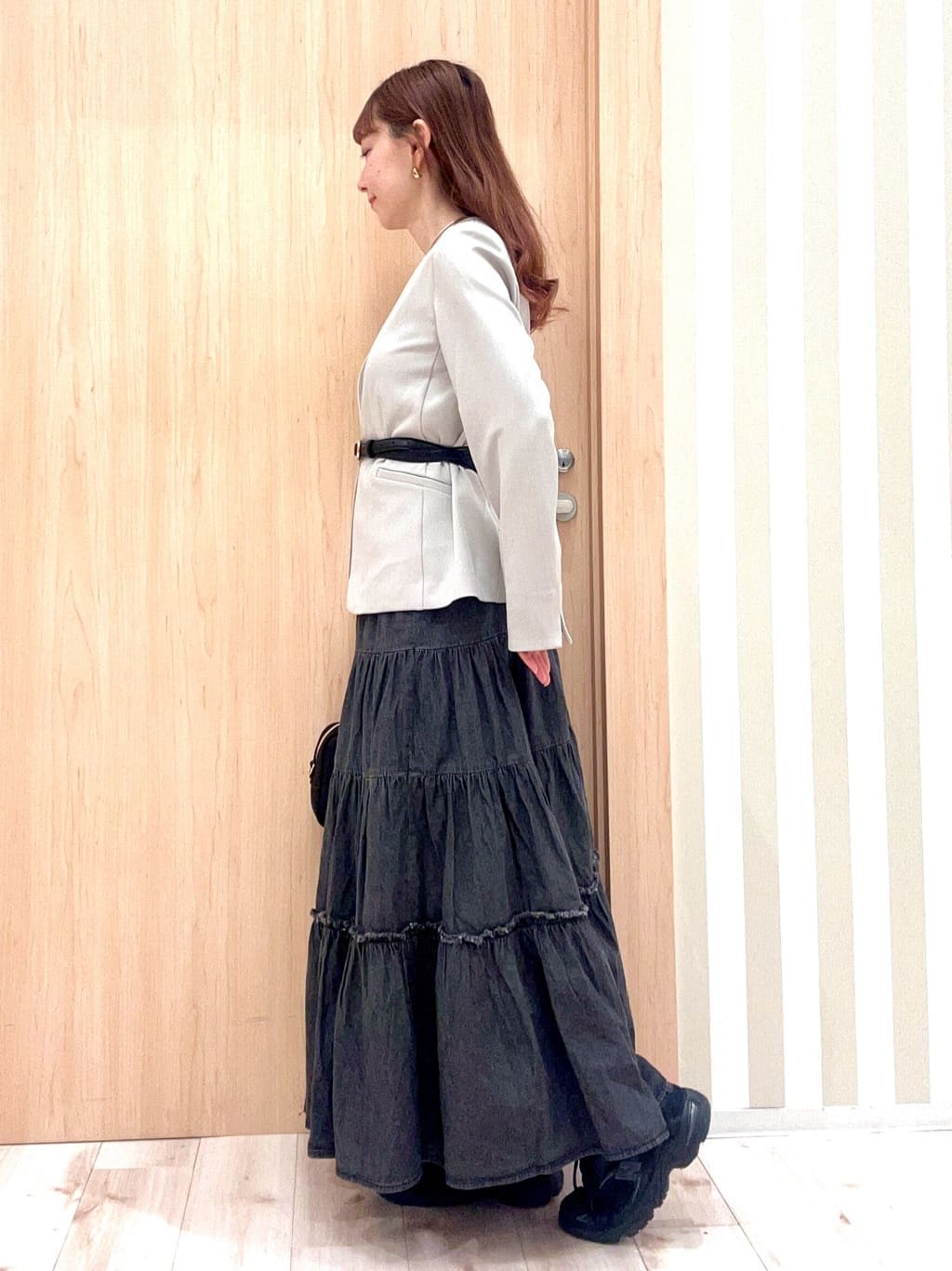 ririさんの「SHOO･LA･RUE｜【洗濯機可/UV/SS-3L】すっきり好印象 ノーカラージャケット」を使ったコーディネート