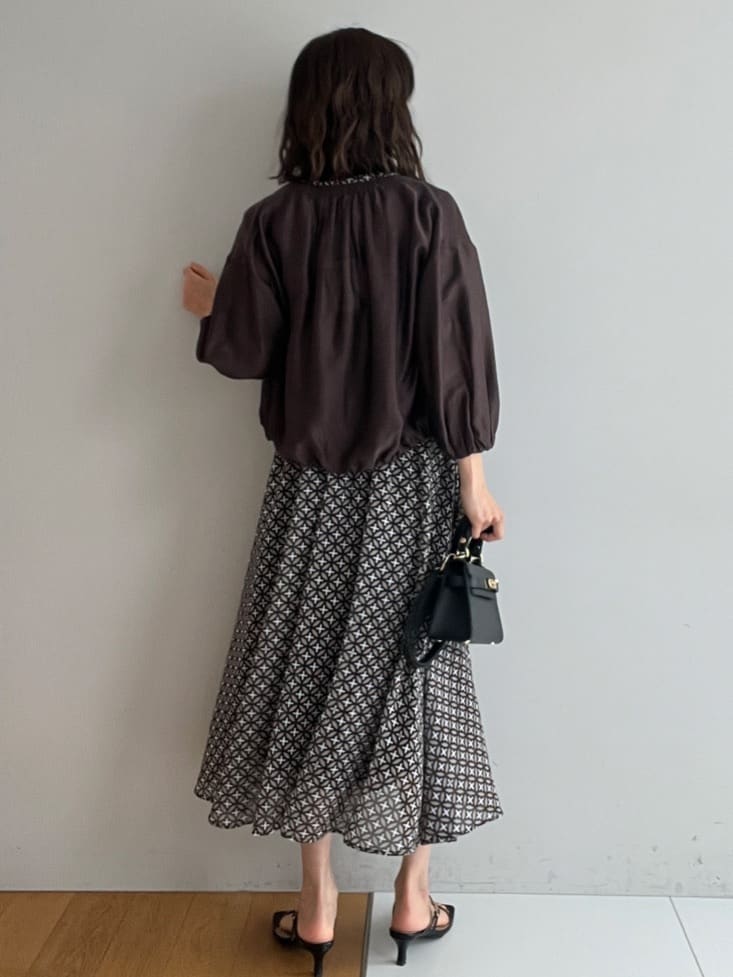 misaさんの「DRESSTERIOR｜ウォッシャブル シアーショートブルゾン」を使ったコーディネート
