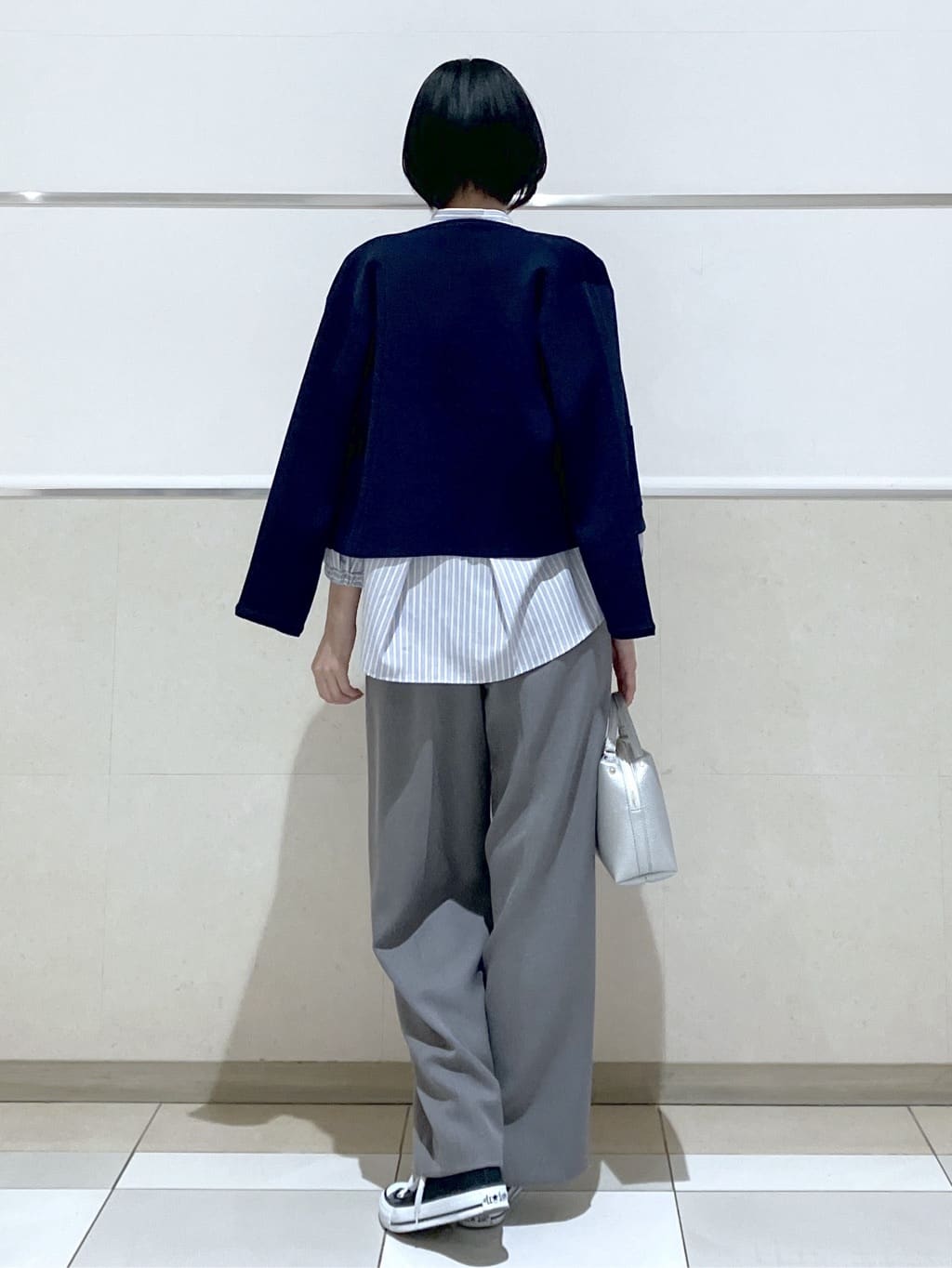 eriko さんの「Dessin｜【洗える】バルーンスリーブバンドカラーシャツ」を使ったコーディネート