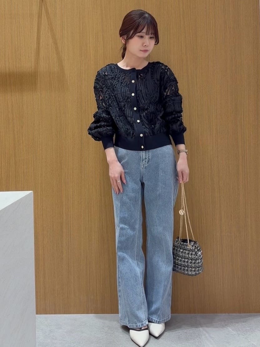 ayanaさんの「index｜シアー幾何刺繍カーディガン【洗濯機OK】」を使ったコーディネート