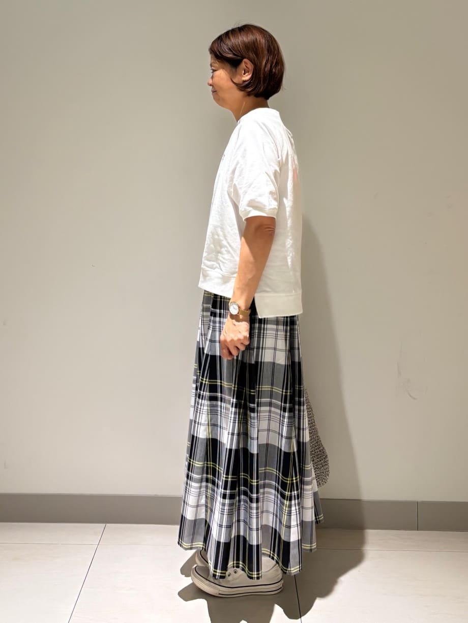 Haruさんの「Dessin｜【洗える】ミニ裏毛刺繍ロゴプルオーバー」を使ったコーディネート