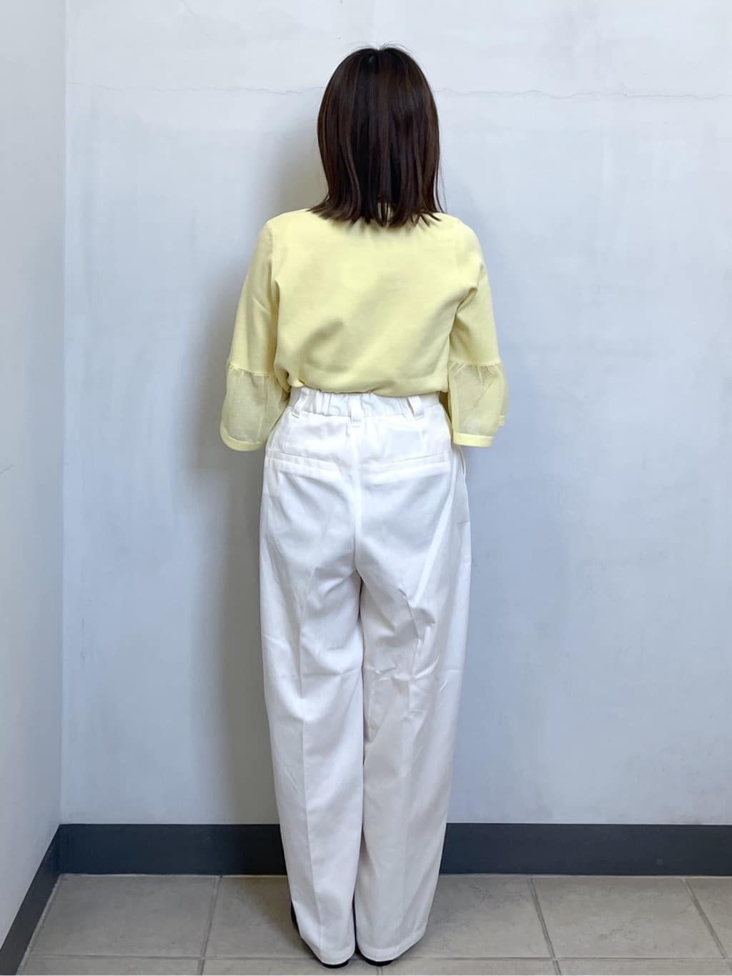 mikiさんの「OPAQUE.CLIP｜シアーフレアスリーブニット【洗濯機OK／抗ピル】」を使ったコーディネート
