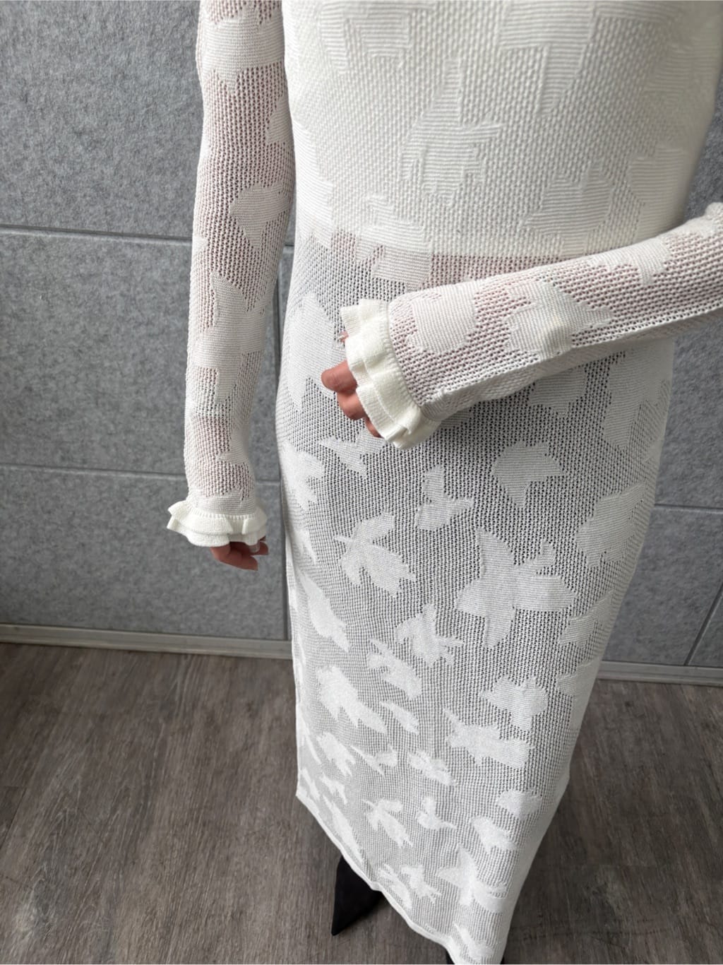 ibuさんの「CODE A｜flower mesh dress」を使ったコーディネート