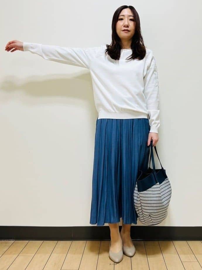 miiiさんの「Reflect｜レースデザインスリーブニットプルオーバー」を使ったコーディネート