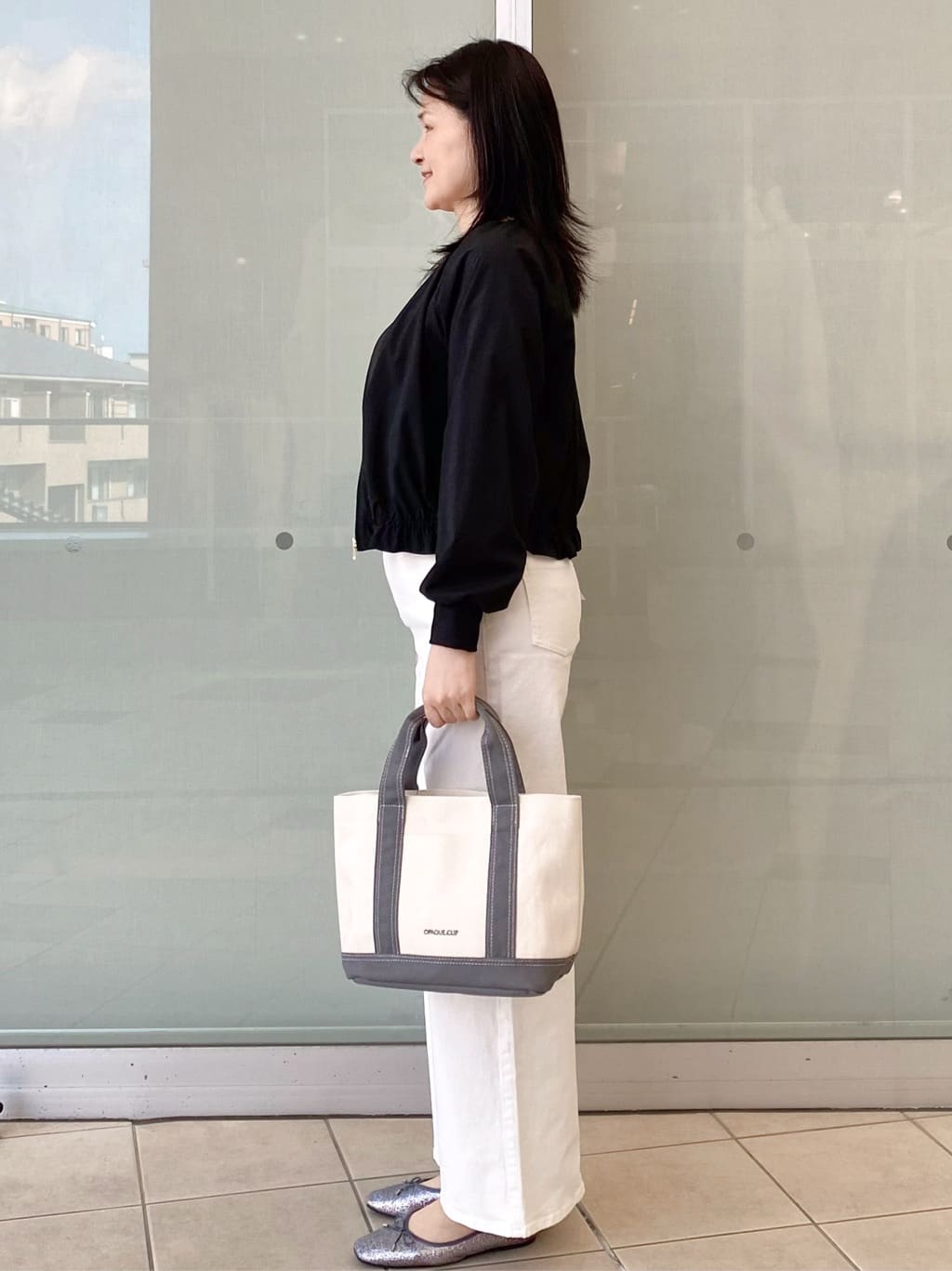 Jeanさんの「OPAQUE.CLIP｜接触冷感ノーカラーブルゾン【洗濯機OK／防シワ】」を使ったコーディネート