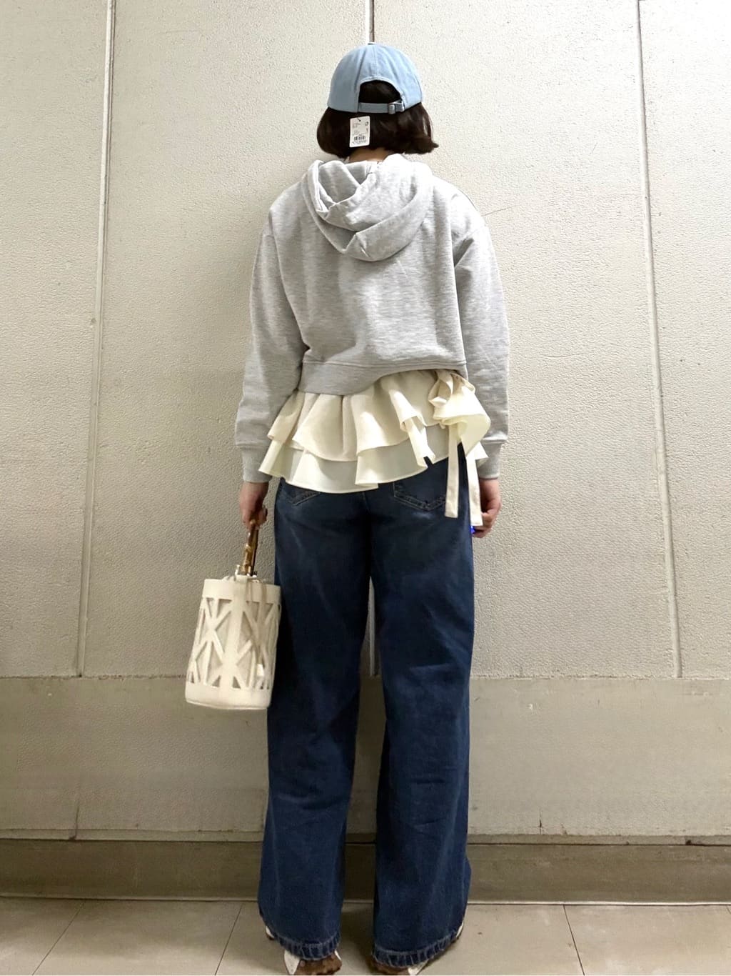 Itoさんの「OPAQUE.CLIP｜ワイドストレートデニムパンツ【洗濯機OK】《S～LL》」を使ったコーディネート
