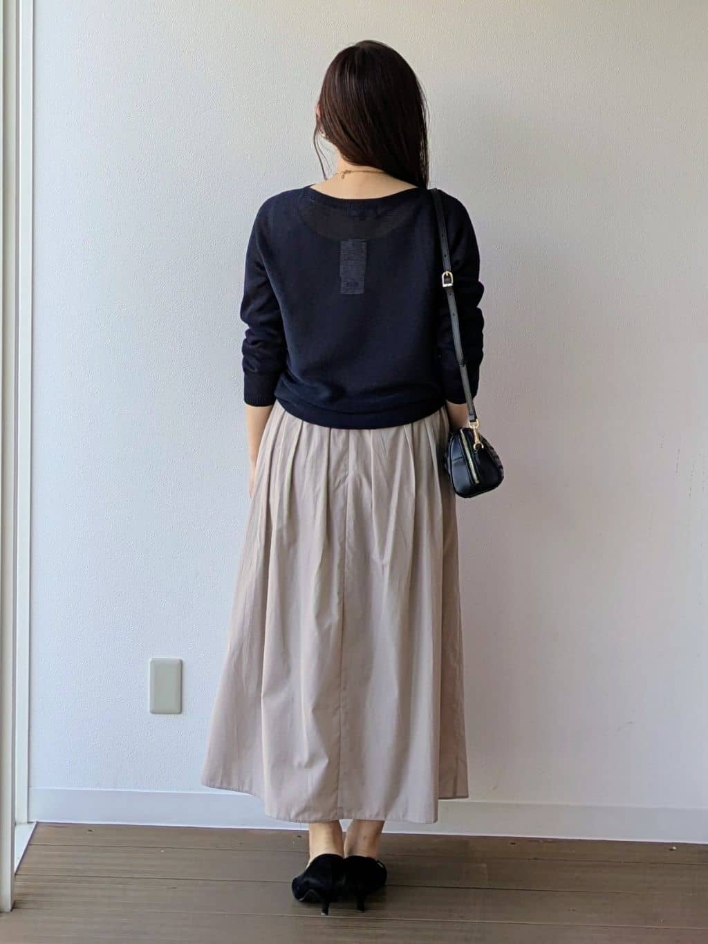 なみきさんの「UNTITLED｜【8色展開/程よい透け感】ドライタッチボートネックニット」を使ったコーディネート
