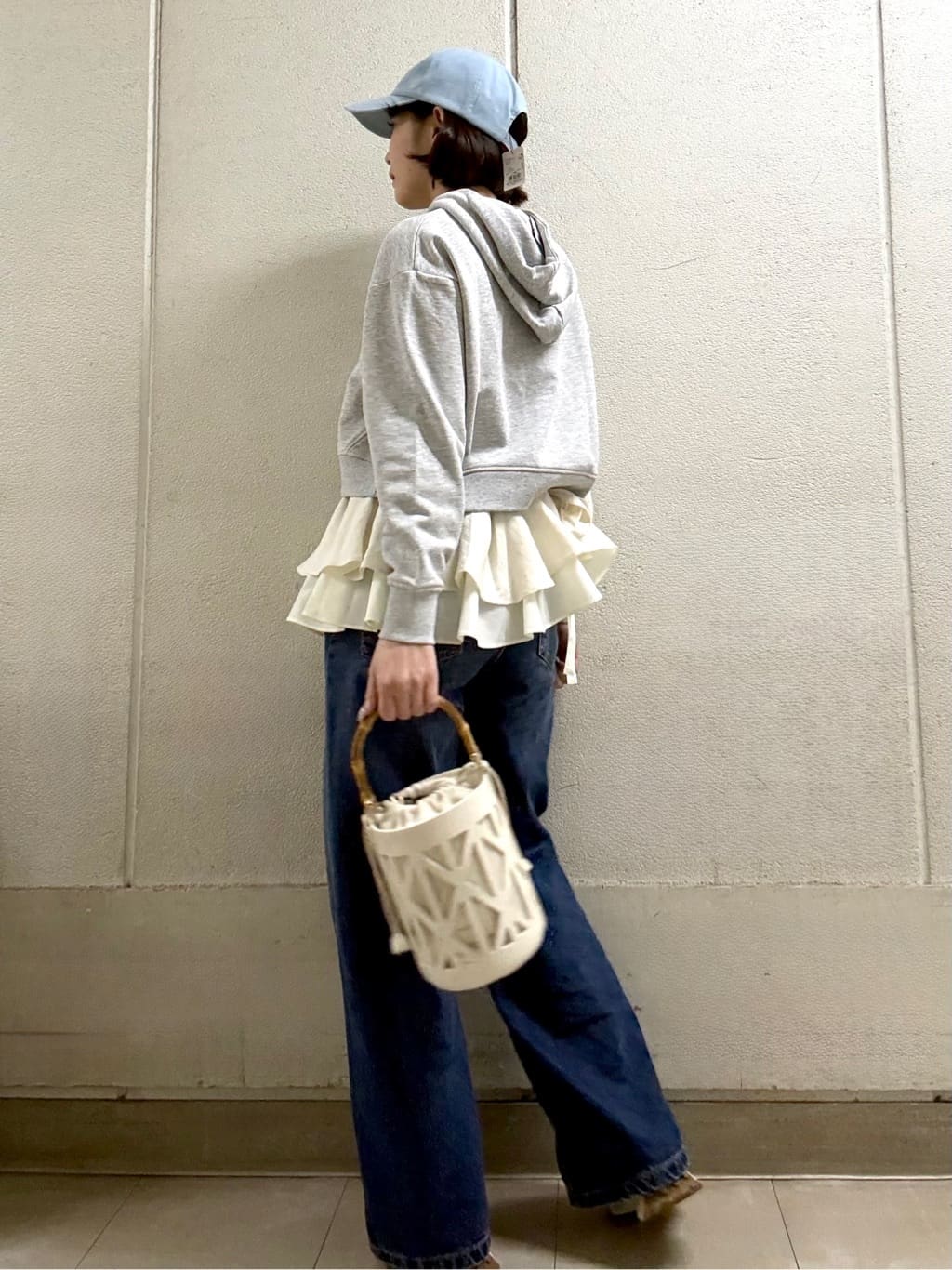 Itoさんの「OPAQUE.CLIP｜ワイドストレートデニムパンツ【洗濯機OK】《S～LL》」を使ったコーディネート