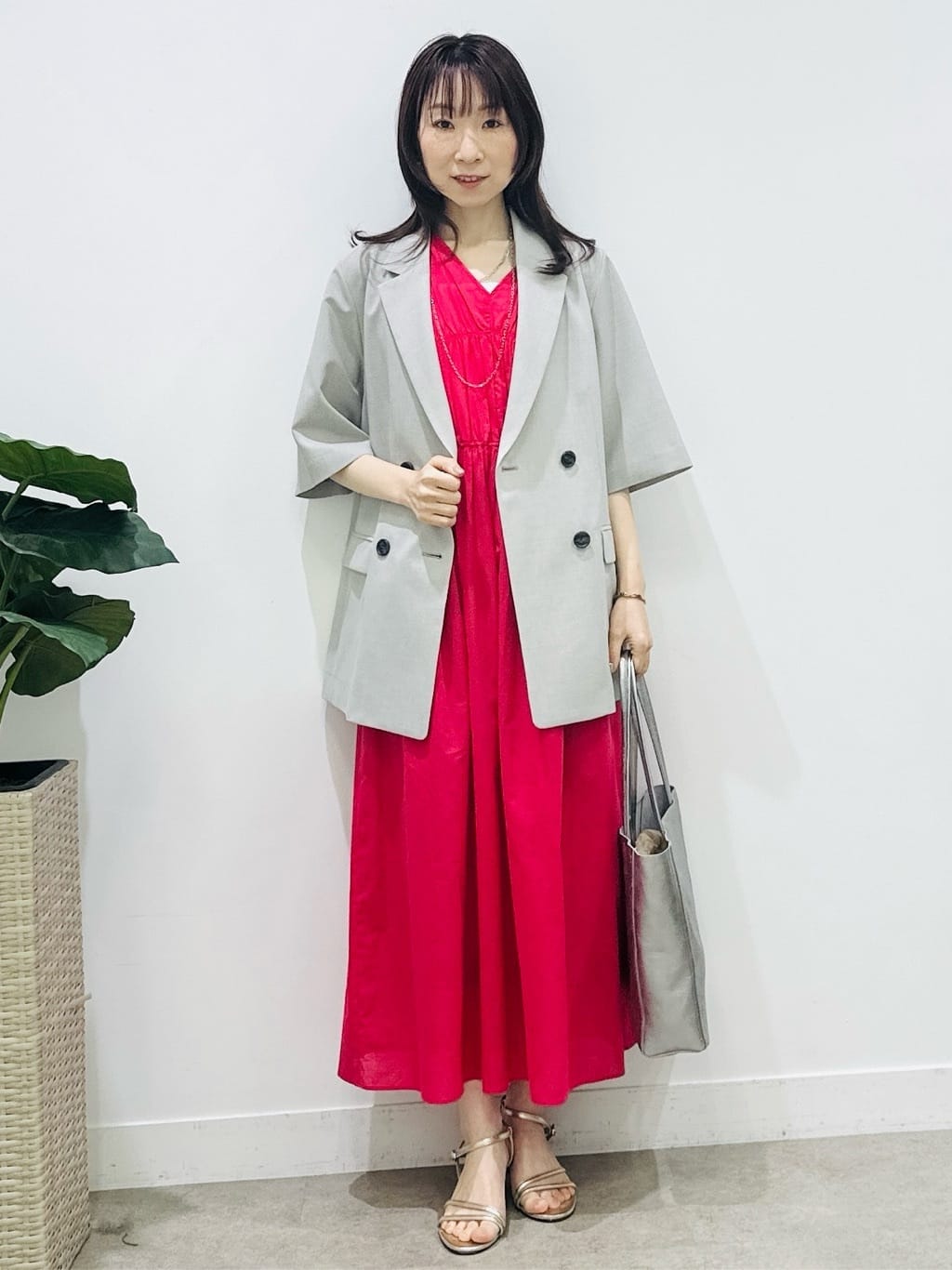 Miwaさんの「UNTITLED｜【シワになりにくい/セットアップ可/接触冷感】ハーフスリーブジャケット」を使ったコーディネート