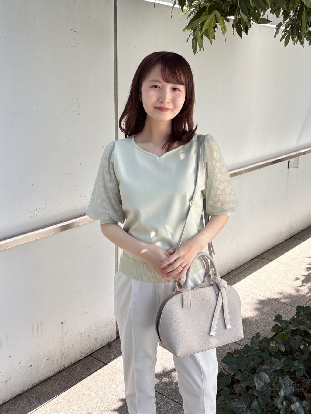 みさかさんの「index｜【UVケア】レーススリーブハートネックニット《洗濯機OK／抗ピル／XS～LL》」を使ったコーディネート