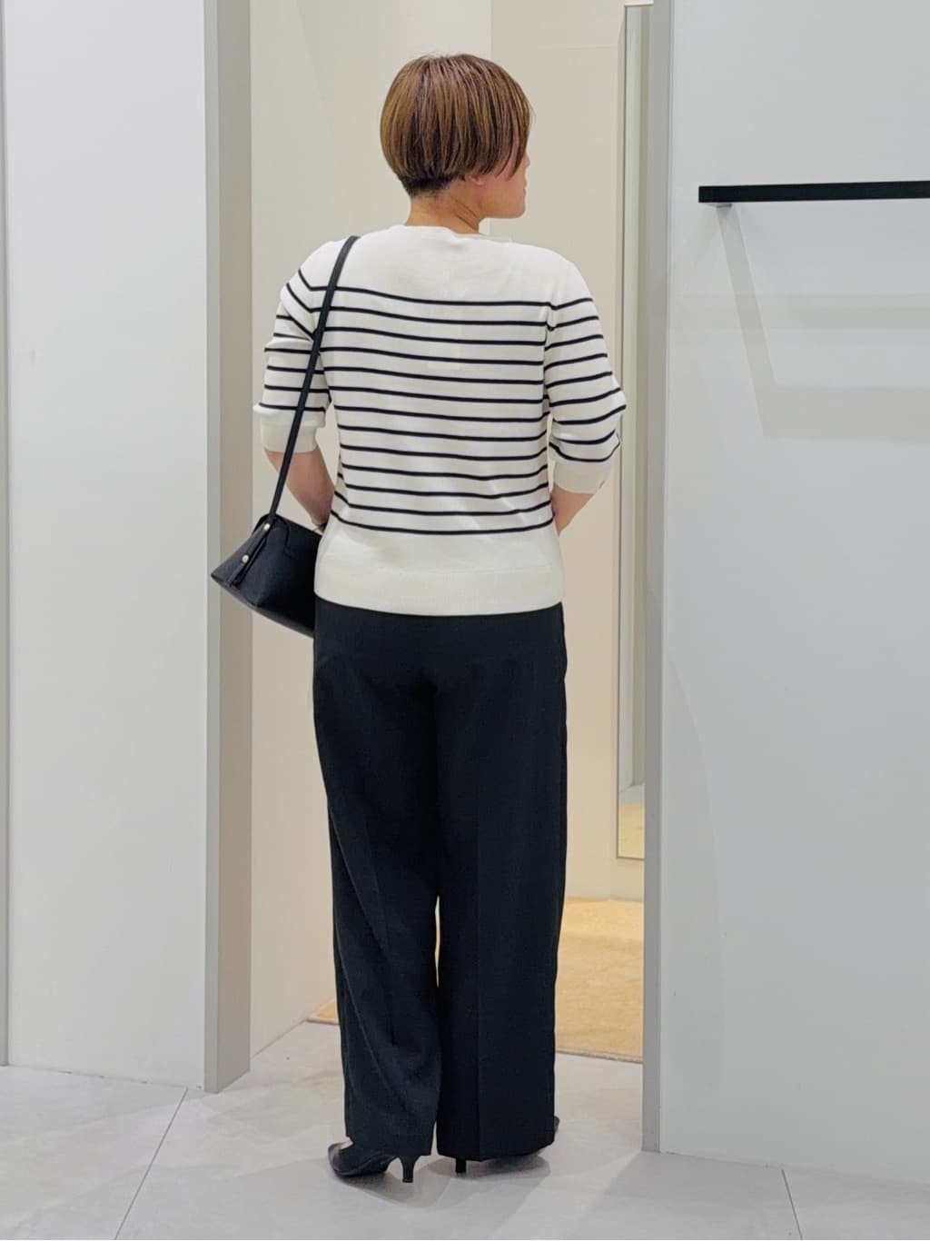 タナさんの「THE SHOP TK｜【S-XL/ひんやりタッチ】美しさ際立つ 6分袖ニット 洗濯機OK/UVケア/毛玉になりにくい」を使ったコーディネート