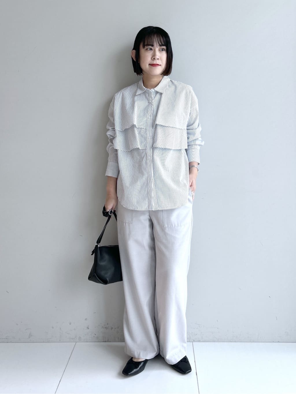 Hirokaさんの「Dessin｜【洗える】フリルシャツブラウス」を使ったコーディネート