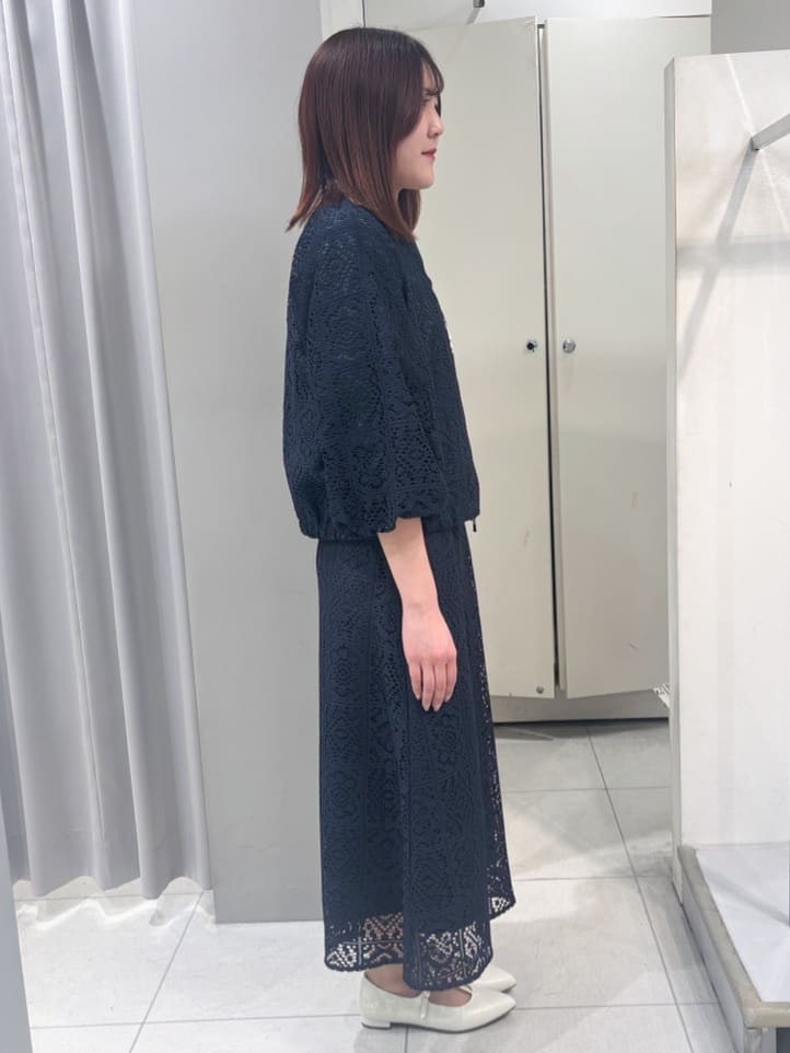 yuiさんの「Reflect｜【セットアップ可】ジップアップレースショートブルゾン」を使ったコーディネート
