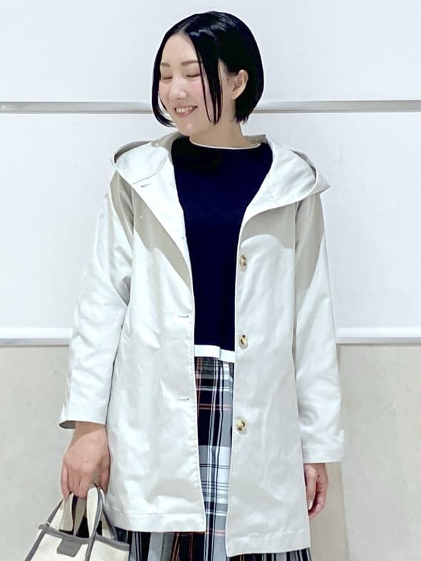 eriko さんの「Dessin｜【洗える】フードトレンチコート」を使ったコーディネート
