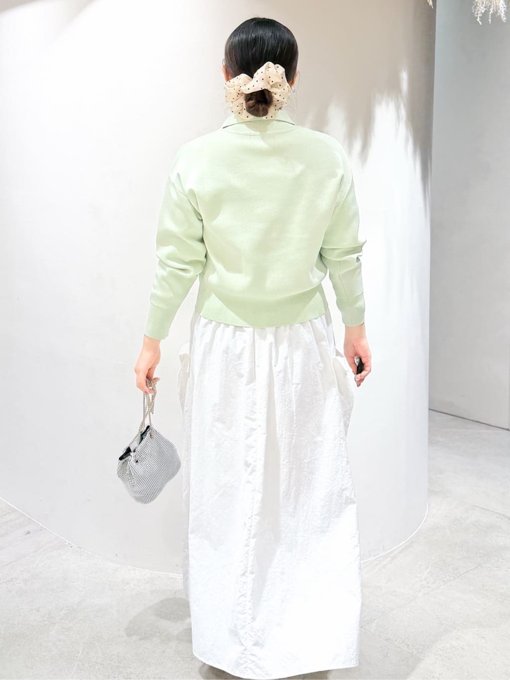 かりんさんの「OPAQUE.CLIP｜ハーフZIP刺繍ロゴニット【洗濯機OK】」を使ったコーディネート
