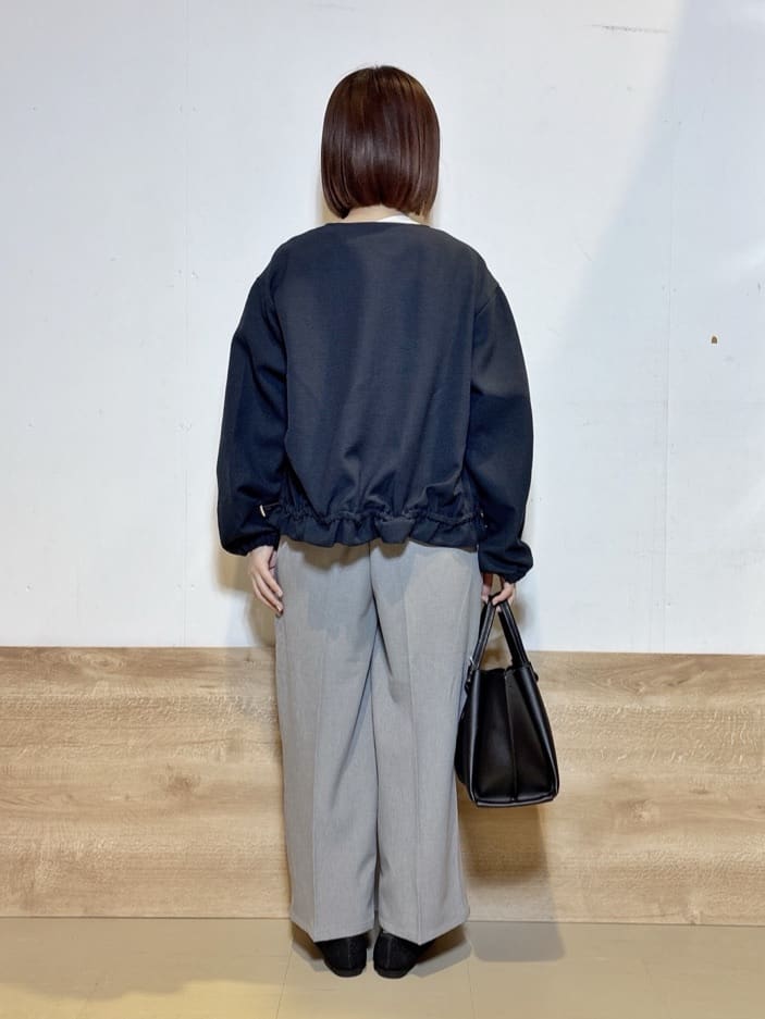 るねさんの「SHOO･LA･RUE｜【S-LL/二の腕カバー】品よく隠せる ドット刺繍5分袖ニット」を使ったコーディネート