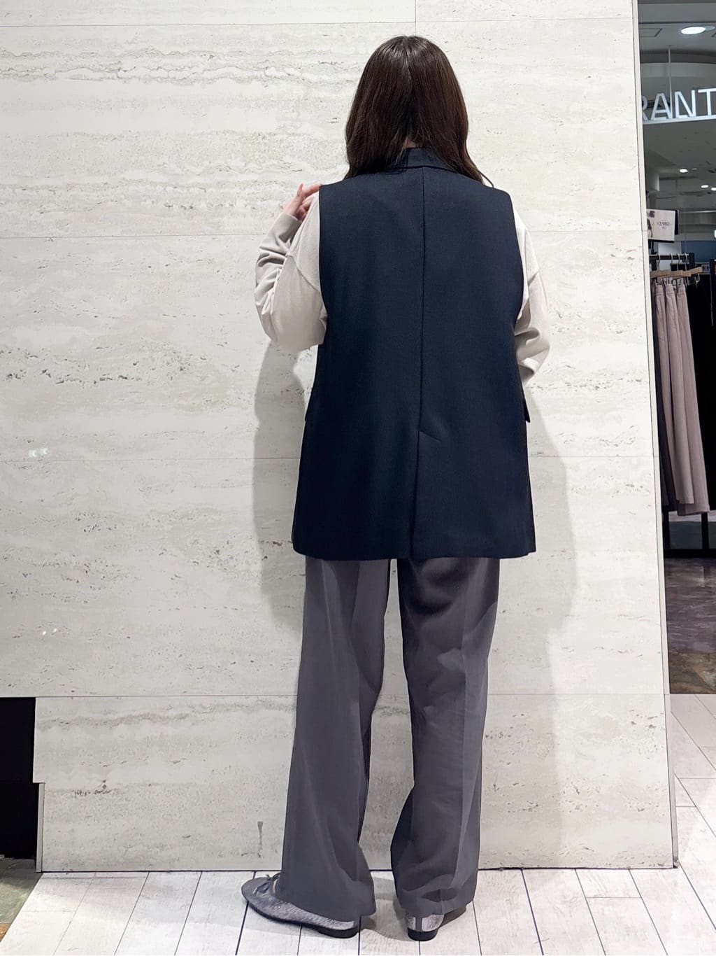 かほさんの「OPAQUE.CLIP｜美脚ストレッチイージーワイドパンツ【洗濯機OK】」を使ったコーディネート