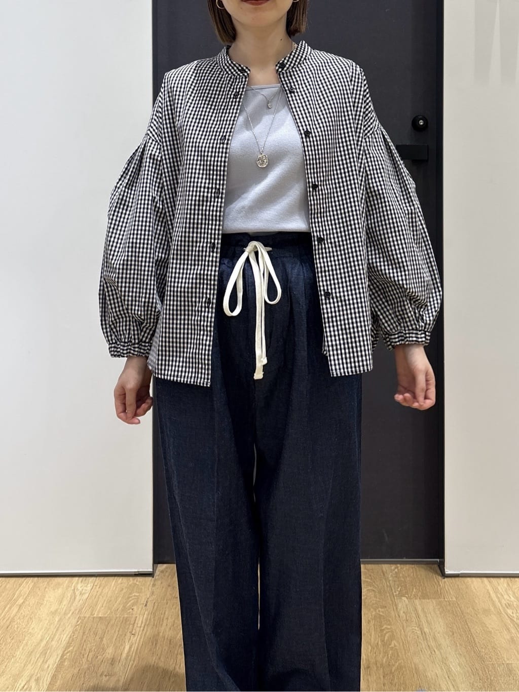risaさんの「Dessin｜【洗える】バルーンスリーブバンドカラーシャツ」を使ったコーディネート