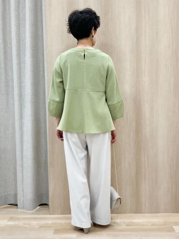 Keiさんの「grove｜【UVカット・体型カバーも叶う】麻調メッシュランタンスリーブブラウス」を使ったコーディネート
