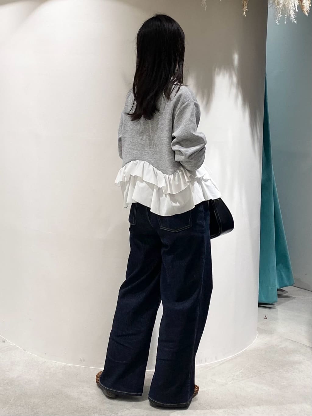 みなみさんの「OPAQUE.CLIP｜裾フリルドッキングトップス【洗濯機OK】」を使ったコーディネート