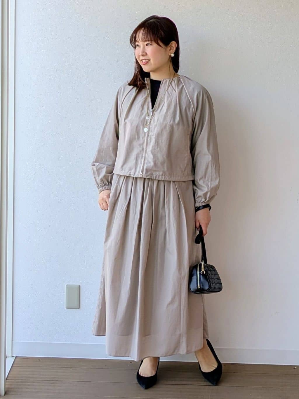 なみきさんの「UNTITLED｜【8色展開/程よい透け感】ドライタッチボートネックニット」を使ったコーディネート