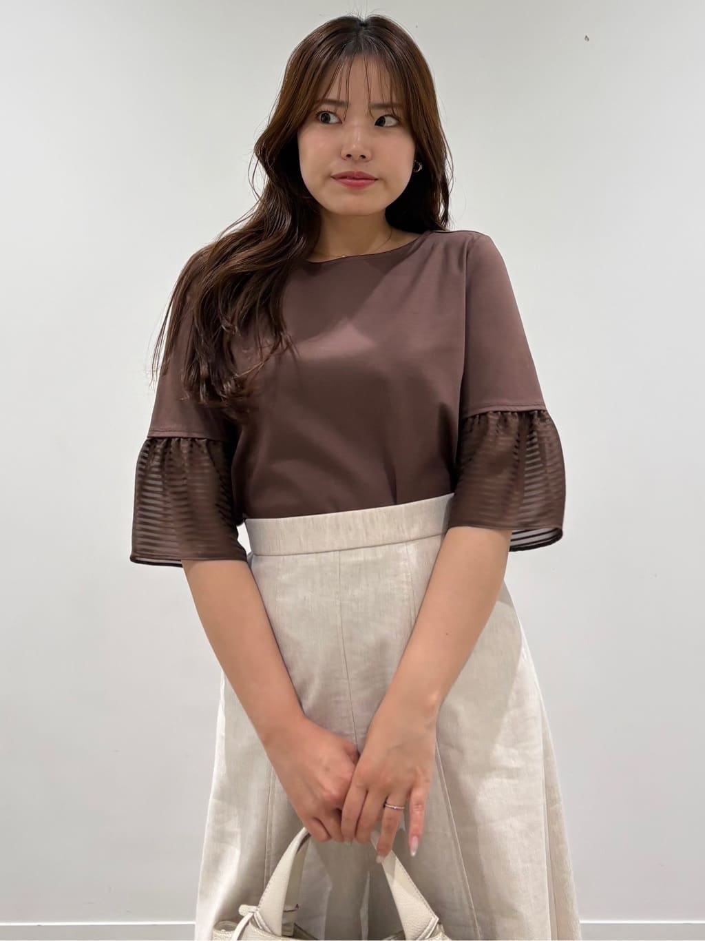 MISAKIさんの「COUP DE CHANCE｜【5分袖／日本製／接触冷感】異素材ドッキングカットソー」を使ったコーディネート