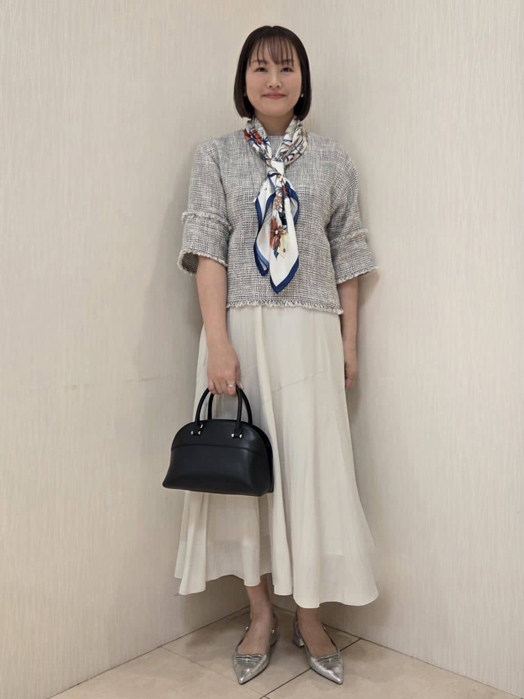 naokoさんの「UNTITLED｜◆【洗える】ツイードドルマンブラウス」を使ったコーディネート